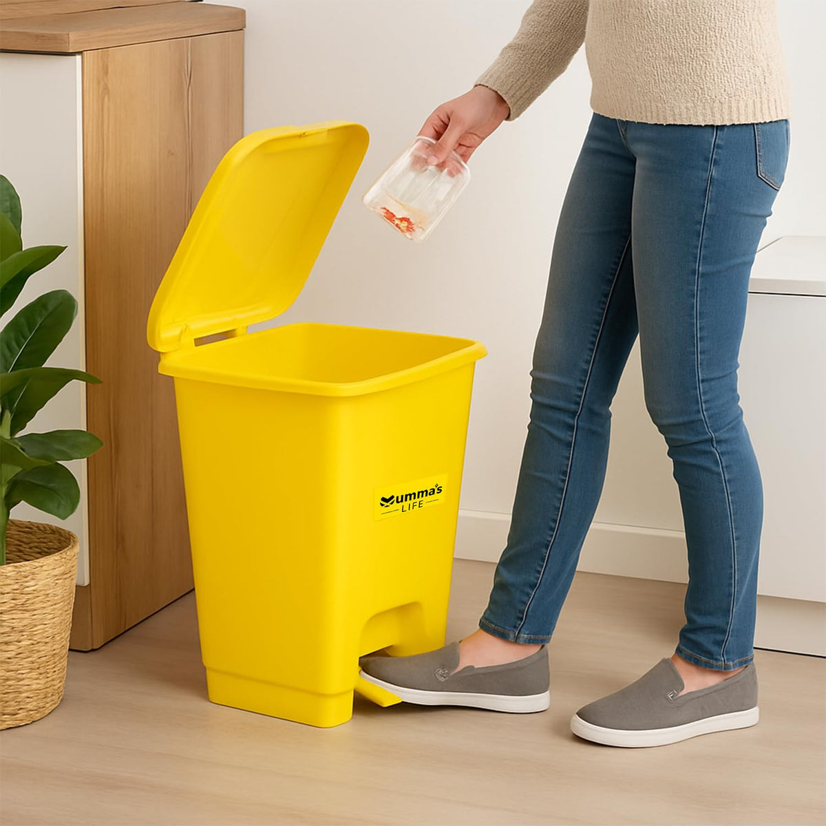 Mumma's LIFE Pedal Dustbin For Kitchen With Lid | 10L Yellow Pedal Dustbin Plastic Garbage Bin for Indoor & Outdoor Use | Step-On Waste Bin | Dust Bins For Home